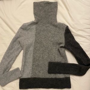 Gray turtleneck